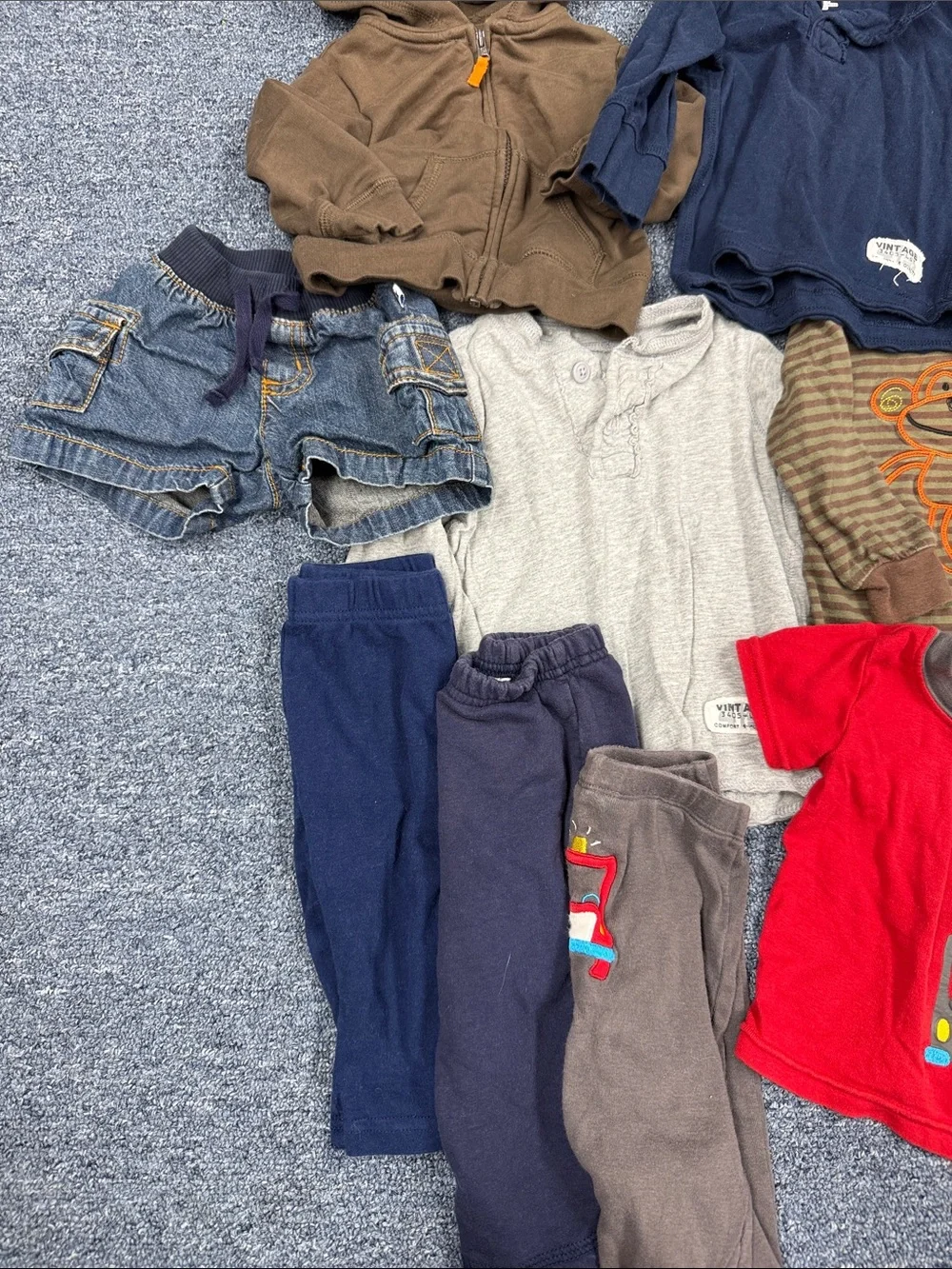 Baby boys bundle lot of clothes 6-9 months